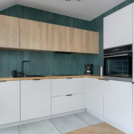 Duzy W Centrum Krakowa Z 4 Sypialniami Balkonem I Parkingiem By Renters *