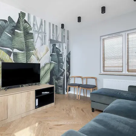 Duży W Centrum Krakowa Z 4 Sypialniami Balkonem I Parkingiem By Renters Apartament Kraków