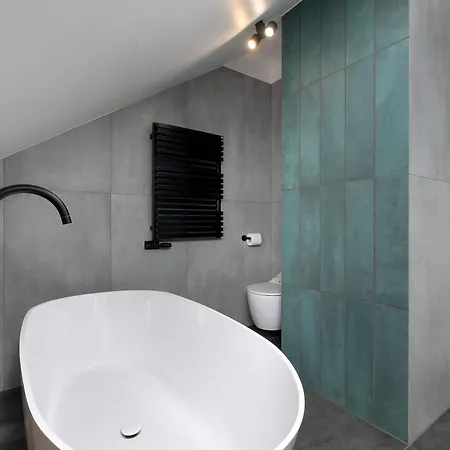 Appartement Duzy W Centrum Krakowa Z 4 Sypialniami Balkonem I Parkingiem By Renters